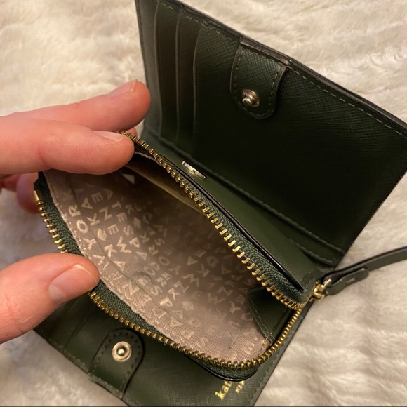 Kate Spade wallet - Picture 6 of 6